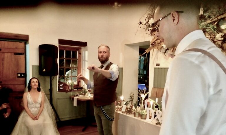 Russell Fox Magician Insane Wedding Magician an(3)