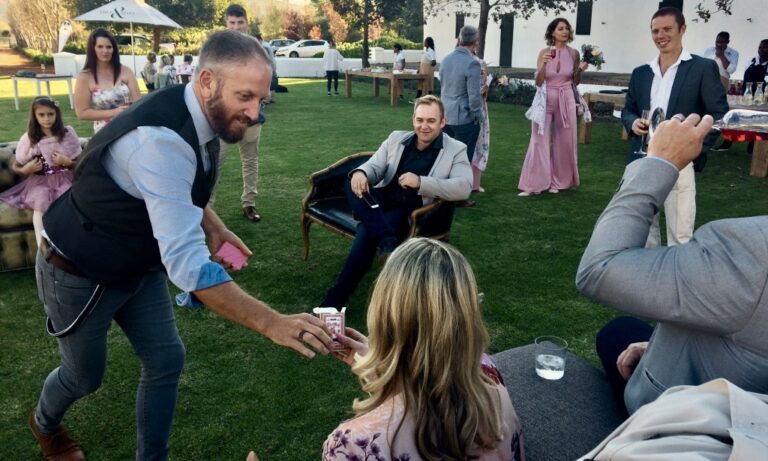 Russell Fox Magician Insane Wedding Magician an(4)
